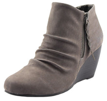 Blowfish Women's Breaks Ankle Bootie