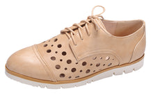 Nature Breeze Women's Perforated Laser Cut Outs Flatform Lace-Up Oxford Shoe