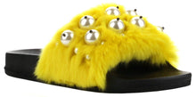 Cape Robbin Moira-12 Women Flip Flop Faux Fur Pearl Slide Slip On Flat Sandal Shoe Slipper Black