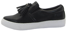 Soda Women's Closed Almond Toe Tassel Loafer Platform Flatform Fashion Sneaker