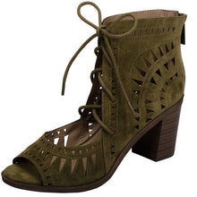 Breckelle's Women's Lasercut Stacked Chunky Heel Peep Toe Sandal