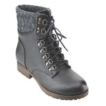 Refresh AD21 Women's Lace Up Sweater Collar Ankle Combat Booties