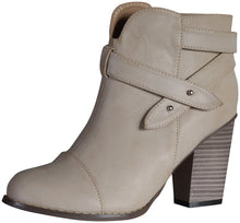 Chase & Chloe Women's Andrea-1 Chunky Heel Strappy Ankle Boot