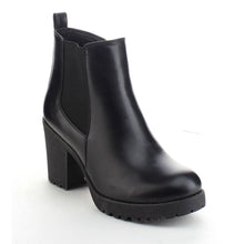 Refresh Club-01 Women's Elastic Panel Slip On Chunky Heel Ankle Booties
