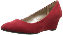 Bandolino Women's Franci Wedge Pump