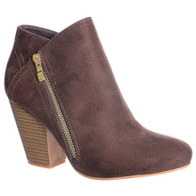 Nature Breeze FF47 Women's Metallic Zip Stacked Block Heel Ankle Booties