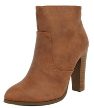 Delicious Women's Admit Almond Toe Chunky Wooden Heel Ankle Bootie