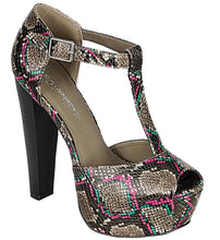 Breckelle's Women's T-Strap Snake Print Platform Peep Toe Heeled Sandal