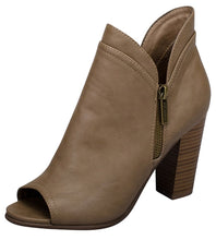 Breckelle's Women's Spit Top Stacked Chunky Heel Peep Toe Bootie