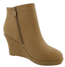 Top Moda Women's Closed Toe Side Zip Platform Wedge Ankle Bootie