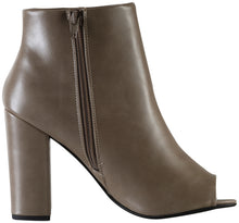 Soda Yuriko Peep toe bootie