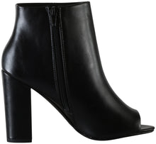 Soda Yuriko Peep toe bootie