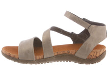 Bearpaw Women's Kourtney Strappy Cork Sandal