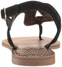 Qupid Women's Athena-1023a Flat Sandal