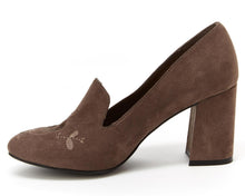 Esprit Women's Linda Embroidered Vintage Inspired Block Heel Pump