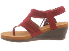 Bearpaw Women's Avril Comfort Thong Wedge Sandals