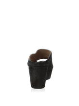 Chocolat Blu Women's Wind Wedge