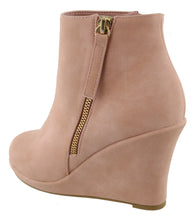 Top Moda Women's Closed Toe Side Zip Platform Wedge Ankle Bootie