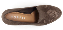 Esprit Women's Linda Embroidered Vintage Inspired Block Heel Pump