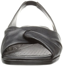 LifeStride Women's Mimosa 2 Flat Sandal