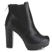 Breckelle's Hanna-11 Women's Platform Chunky Heel Lug Sole Chelsea Ankle Booties