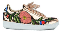 Chase & Chloe CC01 Lace Up Patch Sneaker