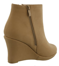 Top Moda Women's Closed Toe Side Zip Platform Wedge Ankle Bootie