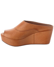 Chocolat Blu Women's Wind Wedge