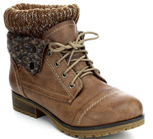 REFRESH WYNNE-01 Women's combat style lace up ankle bootie