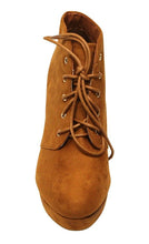 Bella Marie Goldie-21 Women's almond toe platform lace up chunky heel ankle high suede booties