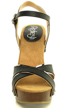 Refresh Footwear Women's Snake Print Metallic Crisscross Platform Sandal
