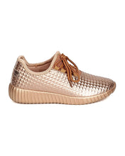 Cape Robbin GB66 Women Metallic Leatherette Quilted Lace Up Jogging Sneaker