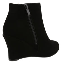 Top Moda Women's Closed Toe Side Zip Platform Wedge Ankle Bootie