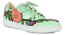 Chase & Chloe CC01 Lace Up Patch Sneaker