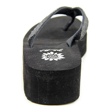 Yellow Box Women's Scalia Black Flip Flops