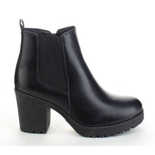 Refresh Club-01 Women's Elastic Panel Slip On Chunky Heel Ankle Booties