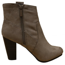 Breckelle's Women's Western Fringe Tassel Bead Chunky Stacked Heel Ankle Bootie