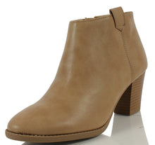Soda Women's Zenith Faux Leather Cowboy Western Round Toe Chunky Heel Pull On Tab Ankle Boot