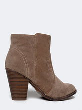 Breckelle's Womens Almond Toe Faux Suede Think Chunky Heel Cowboy Ankle Bootie