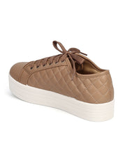 Breckelles DI87 Women Leatherette Quilted Cap Toe Flatform Sneaker