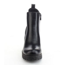Refresh Club-01 Women's Elastic Panel Slip On Chunky Heel Ankle Booties