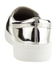 Qupid Women's Fashion Metallic Shiny Slip On Flatform Platform Low Top Sneaker