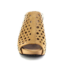 Refresh ELVA-07 Women's Slip On Platform Wedge Sandals