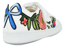 Chase & Chloe CC01 Lace Up Patch Sneaker