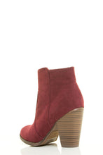 Breckelle's Womens Almond Toe Faux Suede Think Chunky Heel Cowboy Ankle Bootie