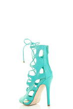 Breckelles Womens Roma-61 Strappy Heels Sandals