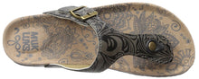 Muk Luks Women's Tina Sandlas Flat Sandal