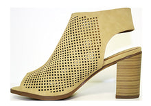 City Classified Women's Roadway Ankle Straps Heel