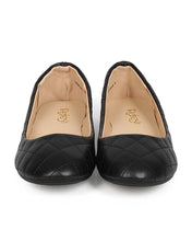 Refresh EE11 Women Quilted Leatherette Round Toe Slip On Ballet Flat