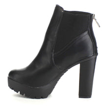 Breckelle's Hanna-11 Women's Platform Chunky Heel Lug Sole Chelsea Ankle Booties
